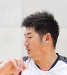 ドクター・患者さんインタビュー　バスケットボールのユニフォームを着ているAYさんの顔アップ画像